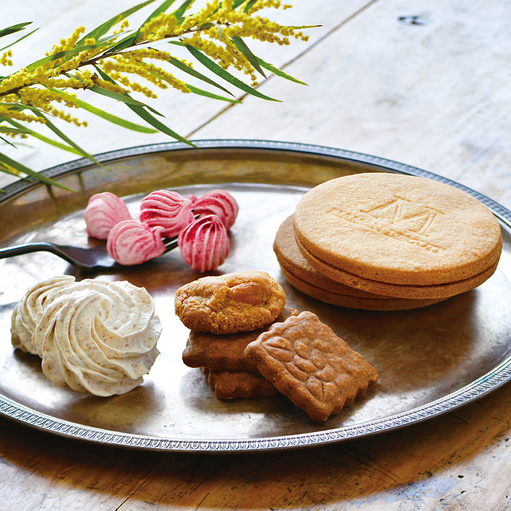 MAMAN BISCUIT] ママンアソートギフトM [MM-GM]: フード・スイーツ