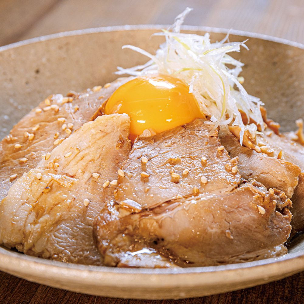 焼き豚Ｐ スライス焼豚 130g×48 煮豚 豚肉 チャーシュー 焼豚丼 ラーメン B級グルメ 惣菜 焼き豚P]スライス焼豚（2パック）: フード・スイーツ | 井筒屋