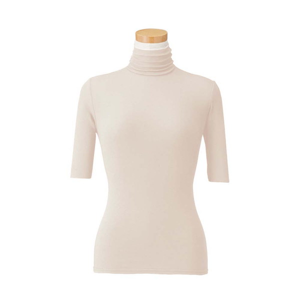 エクリュベージュ