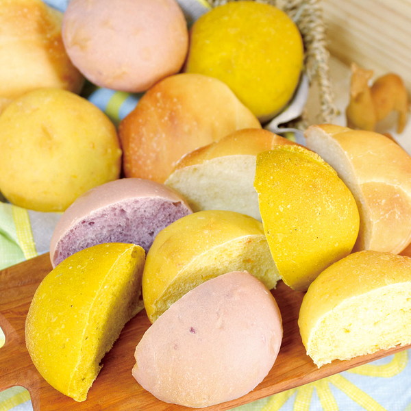 糸島[天然パン工房楽楽] 身体がよろこぶ糸島野菜プチパンセット [RAKU30]