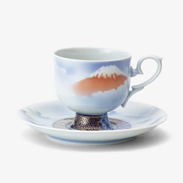 [深川製磁]富士山　（赤）高台コーヒー碗皿