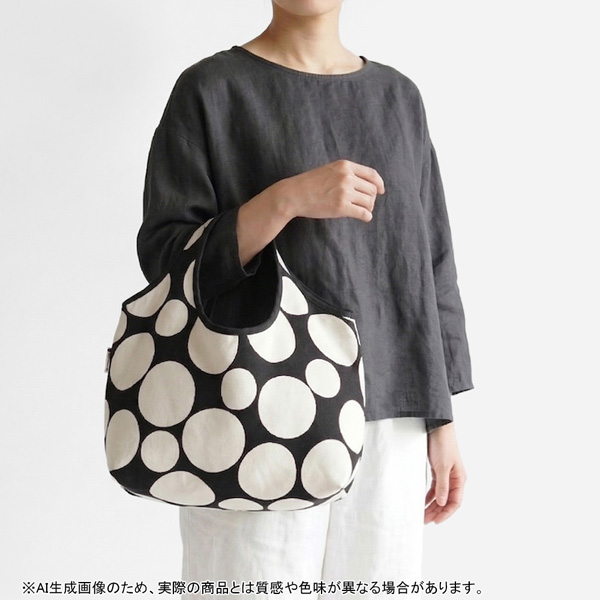 [YUKO ASHIKAWA DESIGN] BAG Margarita 【Big Dot × recycled felt】 ブラック×水玉ホワイト