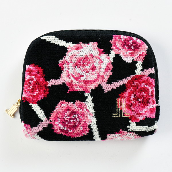 [ランバンコレクション] シェニールポーチ ブラック