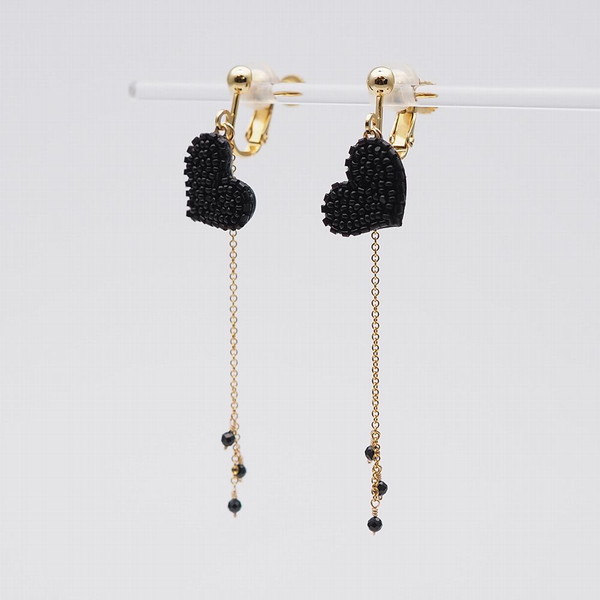 [ラ・コエット] タイニーハートスイング イヤリング ブラック(ブラックスピネル)