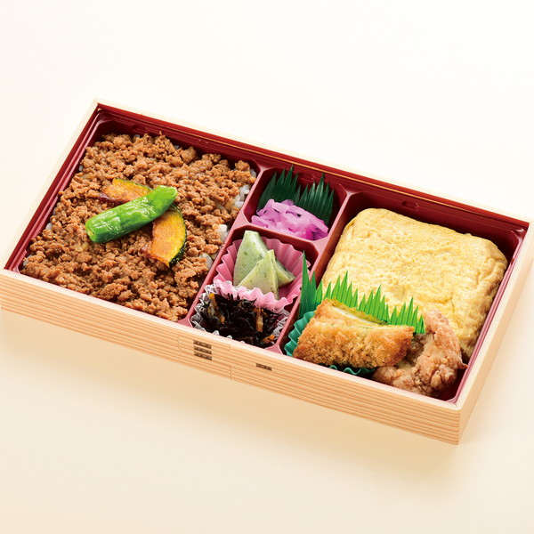 [山みず季] だし巻きと鶏そぼろ弁当（1折）　～ネットデパ地下