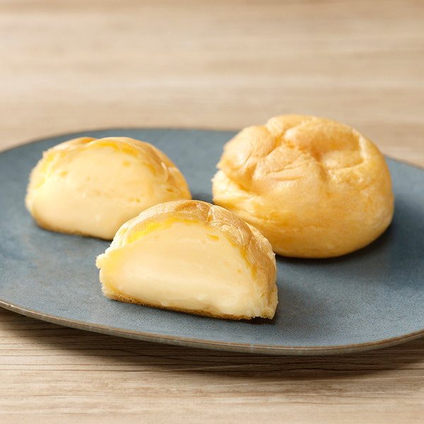 【10月10日(土)お届け】ドレスデン シュークリーム(3個) 　～ネットデパ地下