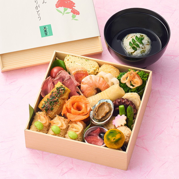 [京料理 美濃吉] 母の日 京筍と桜えびの旬彩御膳