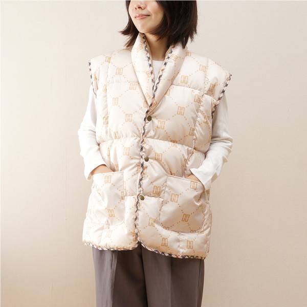 DAKS 洗える羽毛ポンチョ ベージュ
