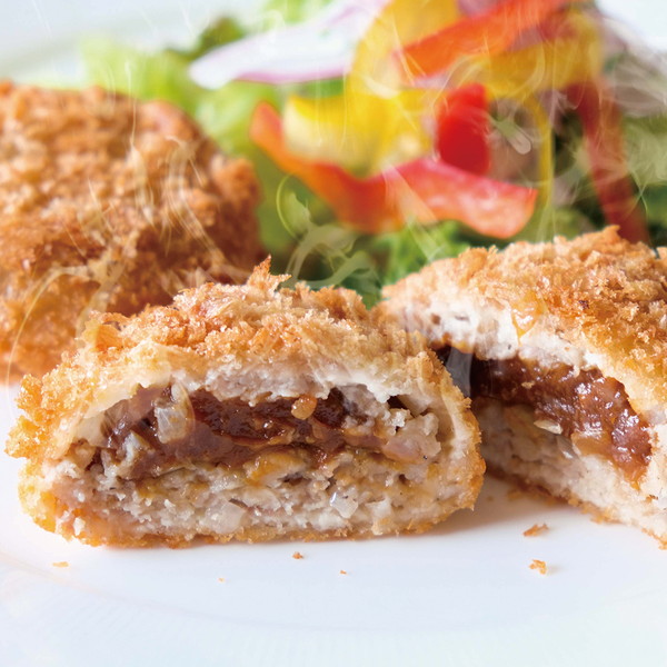 [米沢牛黄木] 黄木のデミグラスソース入りメンチカツ