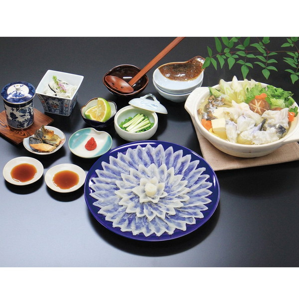 魚重 下関のとらふく料理フルコース（2～3人前）