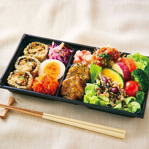 [日本のさらだ いとはん] 1/2日分の野菜が摂れる和さらだ弁当