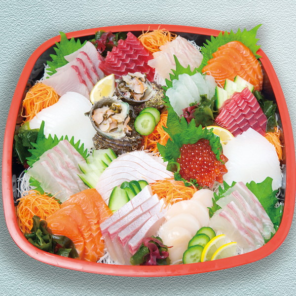 [鮮魚丸福] 本マグロ入り刺身盛合せ