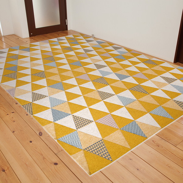 イタリア製 ゴブラン織 マット・カーペット （トリアンゴリ） アクセントラグ200ｘ250cm イエロー