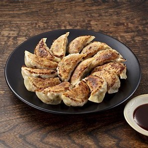 [福さ屋] 福さ屋コラボメニュー天神ホルモンのホルモン餃子